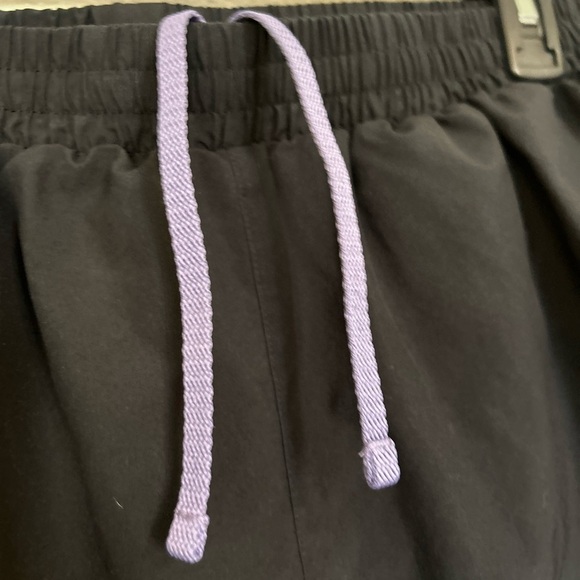 Under Armour Women's Speed Stride Black and Purple Large - Picture 5 of 11